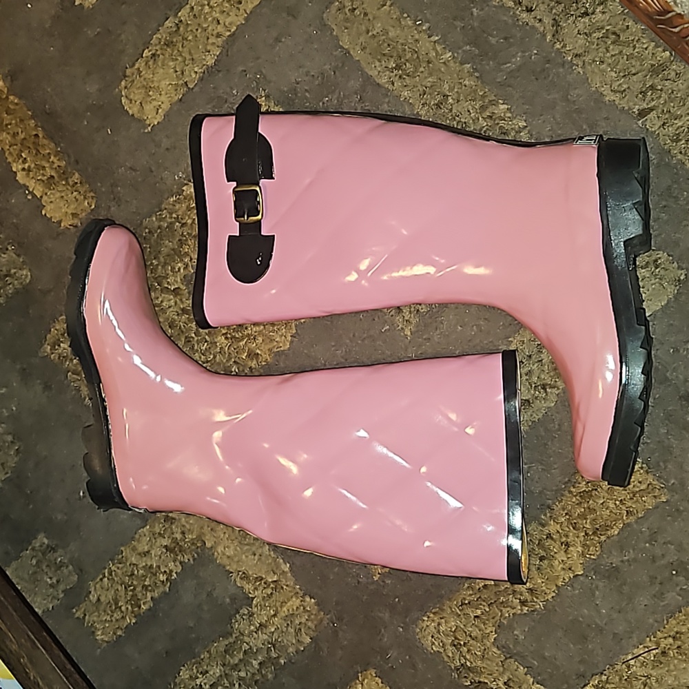 ITASCA size 6